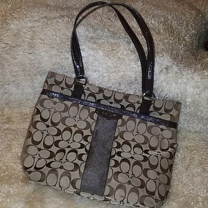 Coach small shoulder bag